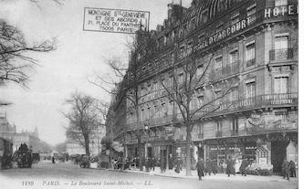 20b Boulevard St Michel à son arrivée sur la place du même nom