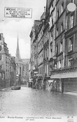 290 Paris-Venise. Inondations 1910. Place Maubert