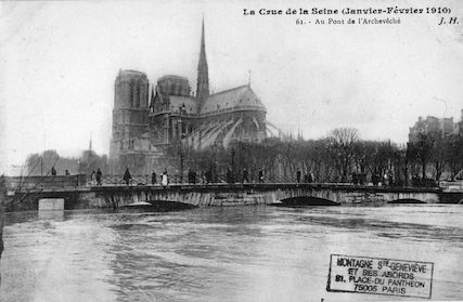 420A La crue de la Seine (janvier-février 1910) Au pont de l'Archevêché