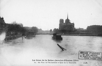 422 Crue de la Seine (jan-fév 1910) Pont de l'Archevêché-Quai de la Tournelle