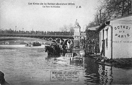 458B La crue de la Seine (janvier1910) Le port St. Nicolas