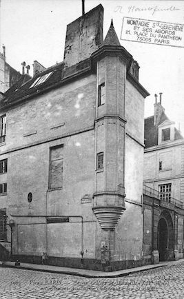 568 Ancien collège de Danville XIVè Siècle. Association Corporative des Etudiants