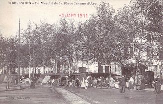 827. Le marché de la place Jeanne d'Arc