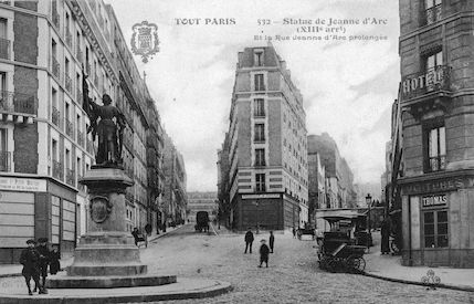 877 Statue de Jeanne d'Arc